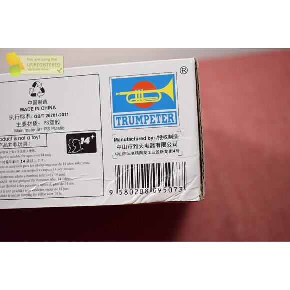 Trumpeter Russian T-72B2 MBT Rogatka Model Kit 1/35 (Package Wear) - Picture 15 of 15